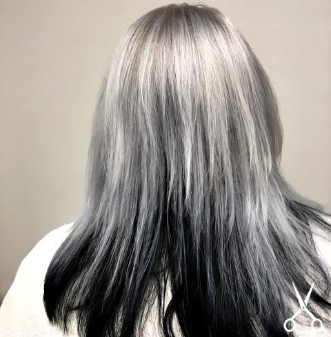 TheSalonGL6's tweet photo. How about these beautiful cool tones ready for the winter months? Just love how this has turned out ✂️
thesalonn #getbookedin #unwindinthesalon #nailsworth #forestgreen #stroud #cotswolds #salon #hairstyles #hairdresser #cuttinghair #cooltones #beautifulcut #winterisherehair https://t.co/Q0v7L2MCLJ
