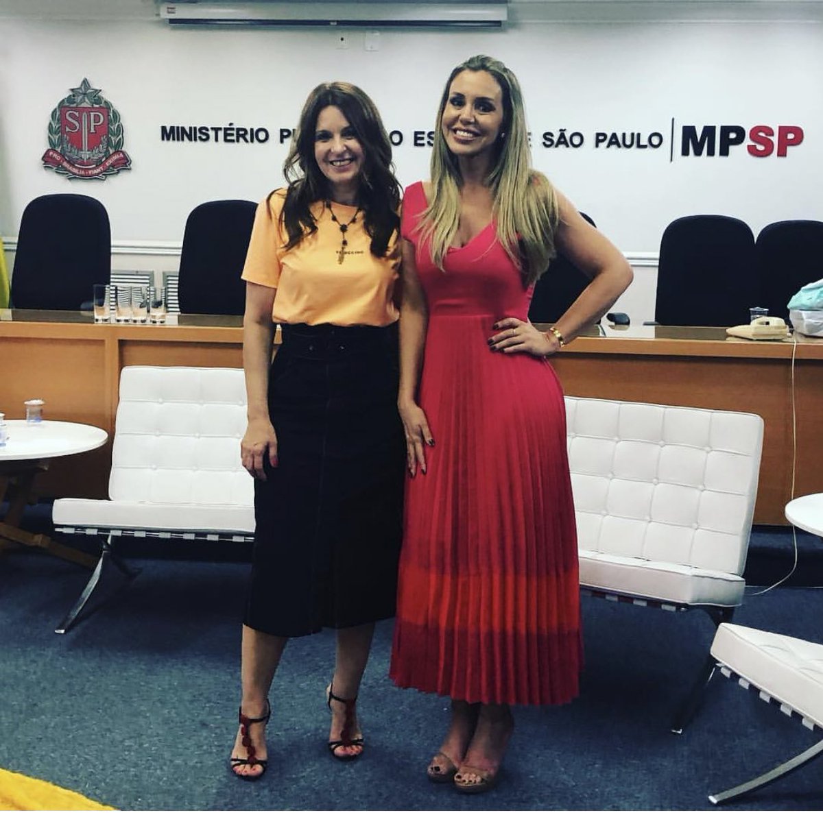 @valscarance 
<a href="/freefree/">freefree</a>.xx ‘EU DECIDO’  Free Free com ELA o Ministério Público vive a Renovação. Seja Livre sem medos,sem culpas livre.
#eudecido #freefreefree