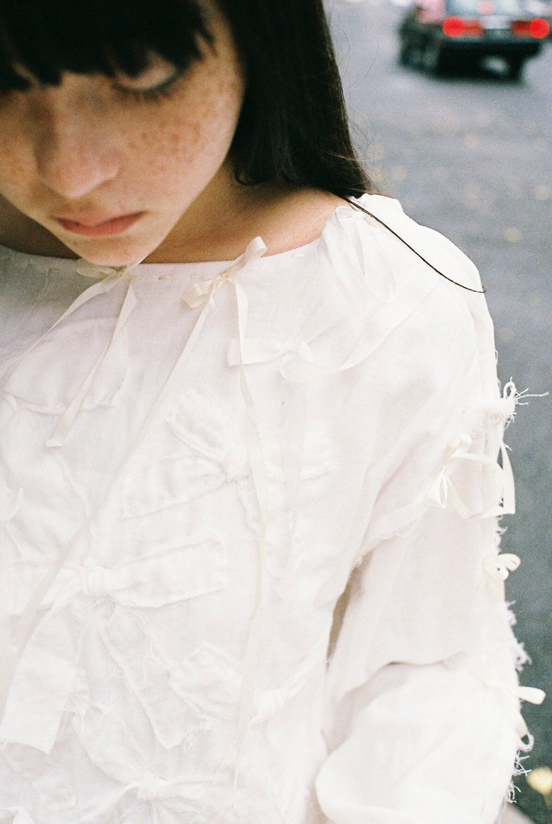 神田 恵介 Di Twitter ガーゼシャツ2 0 安全ピンを削除してからリボンをインストールして再起動 パンクファッションよ永遠に