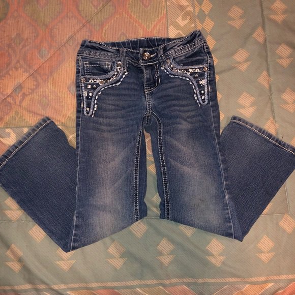 CoolKidzThings's tweet photo. So good I had to share! Check out all the items I'm loving on @Poshmarkapp #poshmark #fashion #style #shopmycloset #bigstar #oldnavy: https://t.co/RPyW8r639E https://t.co/TKtxVuqjuz