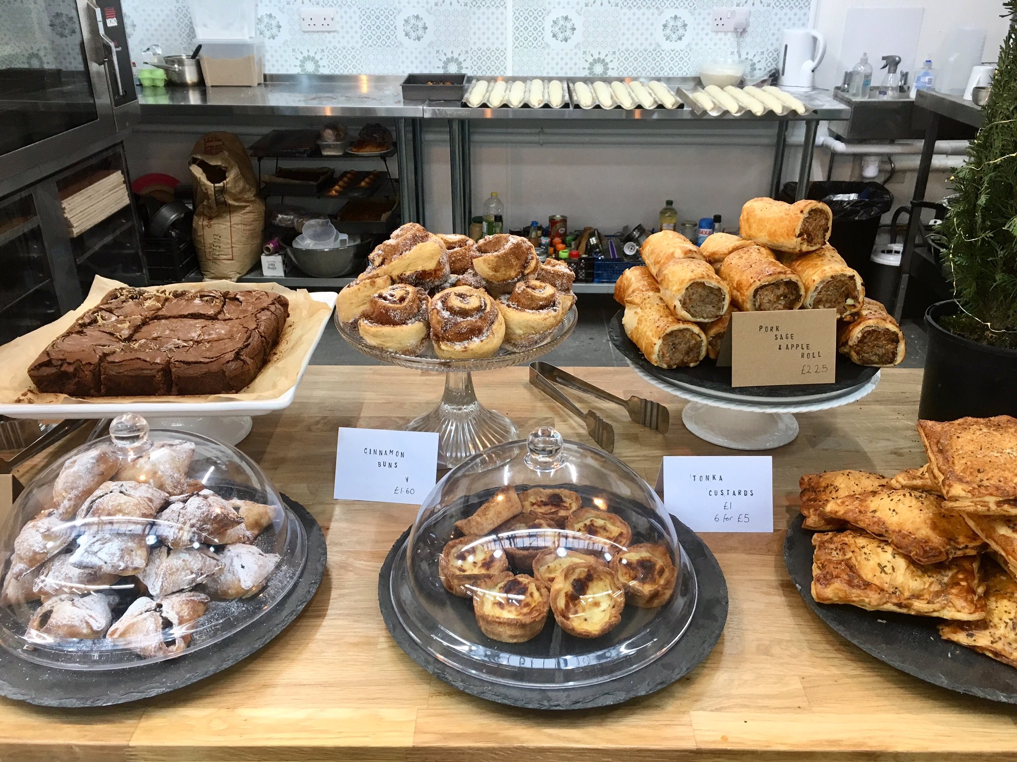 Flour & Feast on Twitter: "Good morning lovely people of Hull! The Christmas Rocky Road brownies are back as well as a huge 3 layer cake, buttery madeleines, all of our beautiful