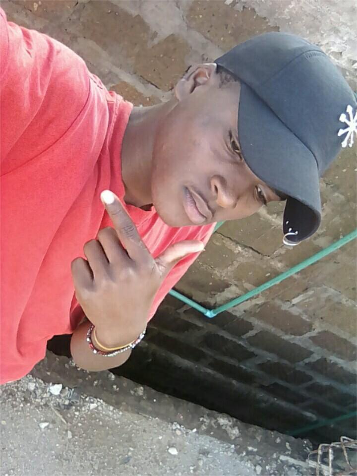 a prson who lyks his owm living style