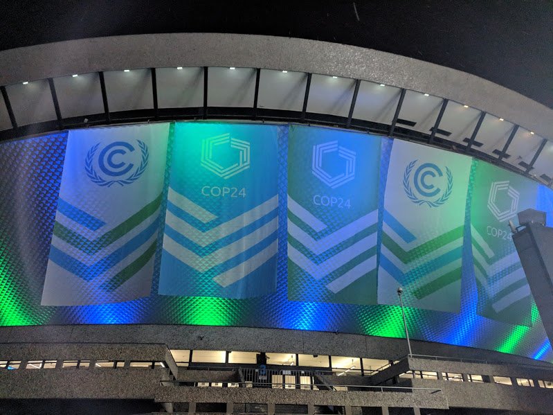 greencubator's tweet photo. Ukrainian #cleantech innovators #PRANA #SolarGaps @YevgenErik and #RedWave got a Special Climate Innovation Award at #COP24. Let's fix climate change together! #Ukraine #Greencubator #greenideas #greenbusiness #climatechange https://t.co/MzOCbARU37