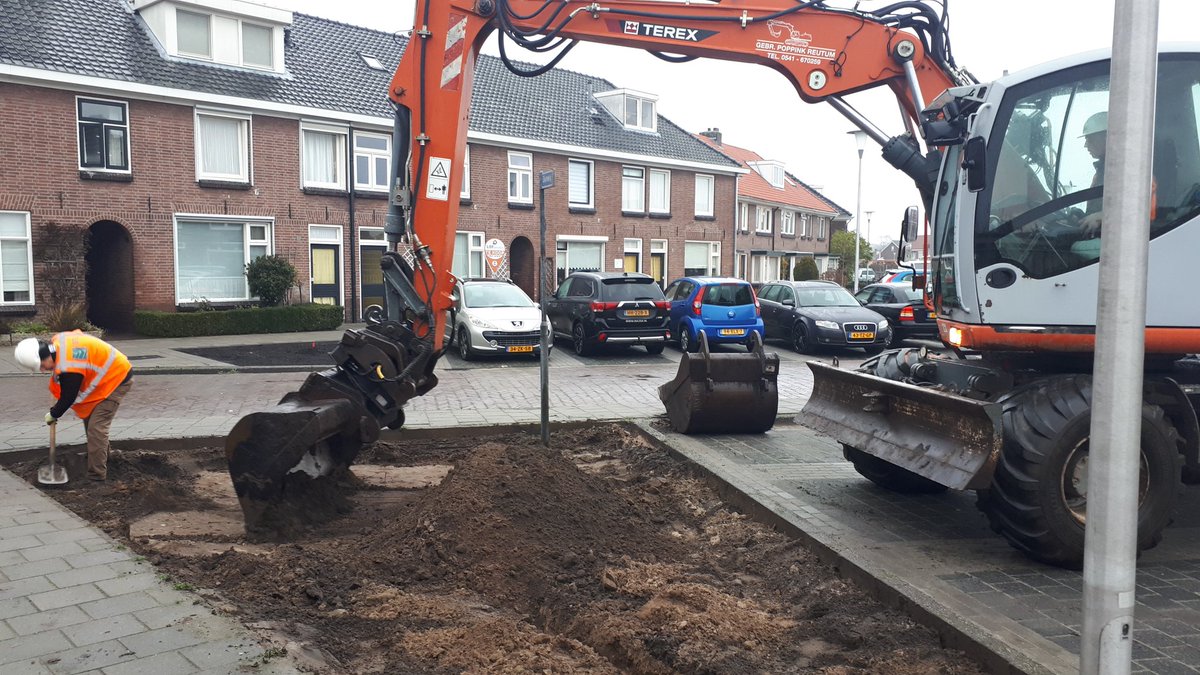 Deze week gestart met fase 2 in het Gijmink <a href="/gemhofvantwente/">Gemeente Hof van Twente</a>. De komende weken wordt de wijk vergroend. #groenerwonen