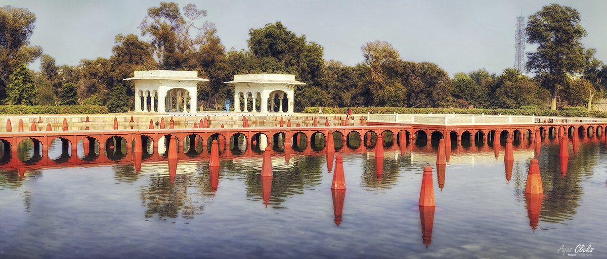 Sawan Bhadun Pavilions

#ShalimarGarden #Lahore #Pakistan

IG - instagram.com/aqas_clicks/ | FB - fb.com/AQAS.Clicks/

#explorepakistan #travelpakistan #YourShot #BeautifulPakistan #MughalEra #architecture