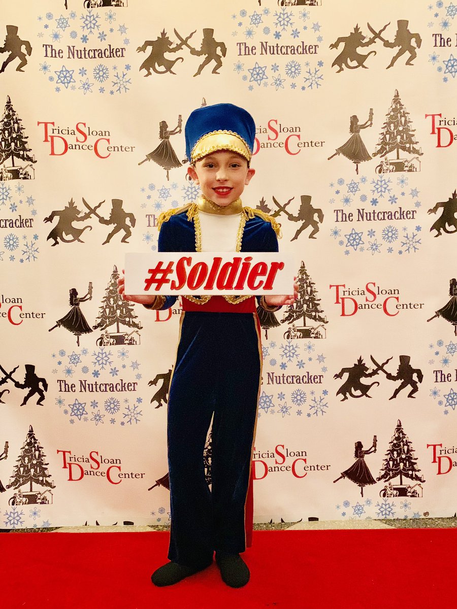 zlatkink's tweet photo. Merde to this little lady! Opening night at Scottish Rite Theater. #Nutcracker2018 #fiveshows https://t.co/kS3cUlsQKH