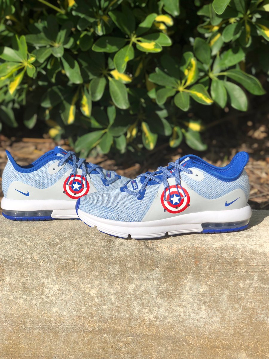 NachoShoe's tweet photo. Captain America themed Nike Air Max Sequent. #NachoShoe #Nike #customshoes #customshoe #nikeshoes #sneakers #sneakerhead #sneakerheads #sneakergallery #sneakercollection #sneakercon #customkicks  #sneakerfiles #theshoegame #nikeairmax #airmax #captainamerica #marvel #avengers https://t.co/DSqclvvKXR