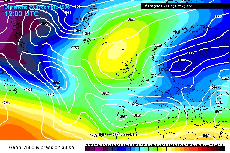 meteomostoles's tweet photo. La última nevada navideña en Madrid fue la del 29 de diciembre de 1996. Aquellos días se dio un temporal de nieve en muchas zonas del centro y sur. Situación en rombo con choque de masas sobre la península,frío europeo contra humedad atlántica. Situaciones que no fallan: https://t.co/DgHe9SRn5M