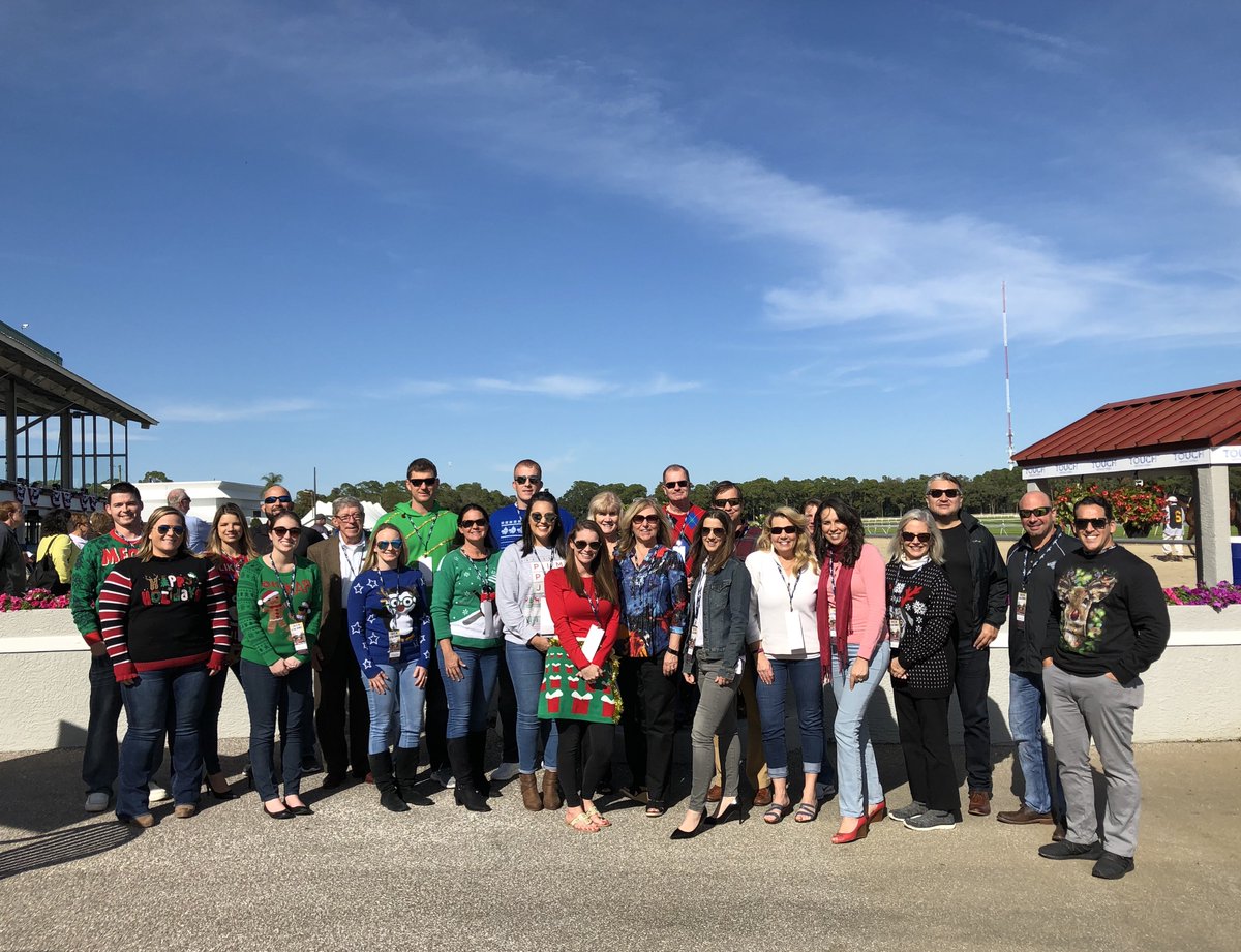 pdrcpas's tweet photo. Wishing Our Clients and Friends a Wonderful Holiday Season and a Happy and Prosperous New Year! https://t.co/5qoOVDNehQ