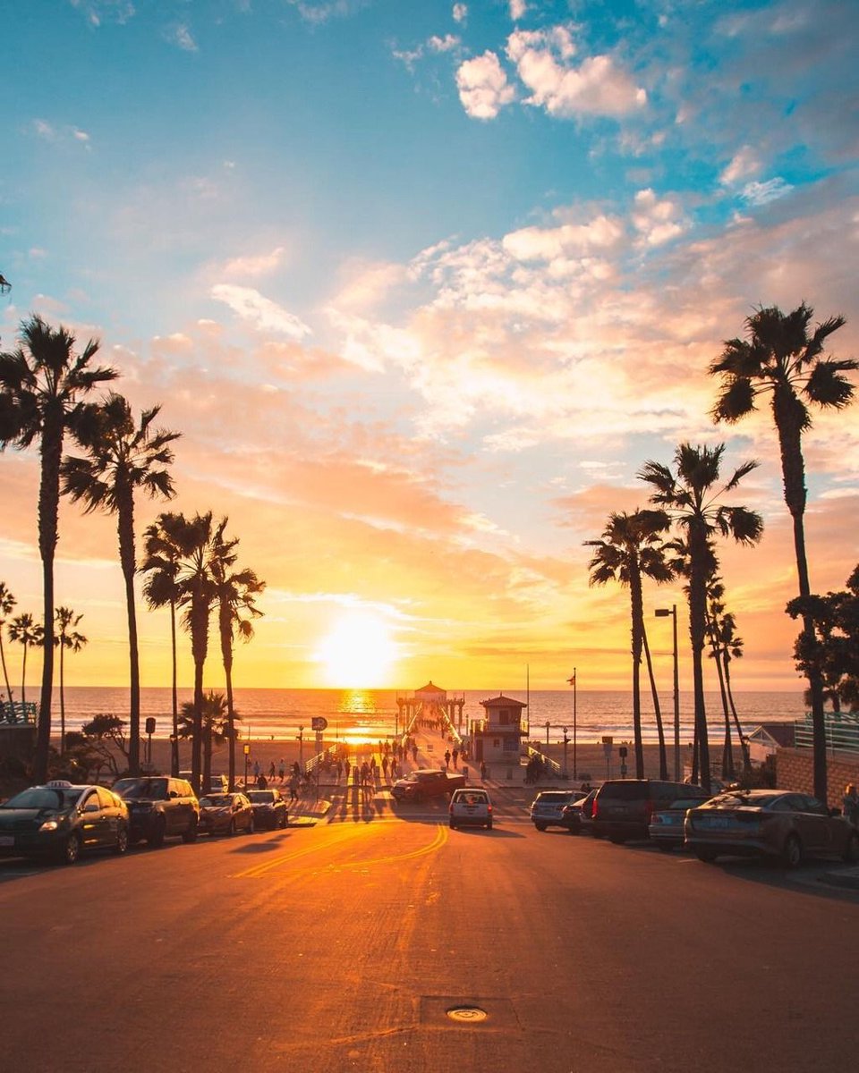 #Winter who? ☀️ No matter which Cross Campus office you choose, the surf and sand are never far away. bit.ly/2NO8595