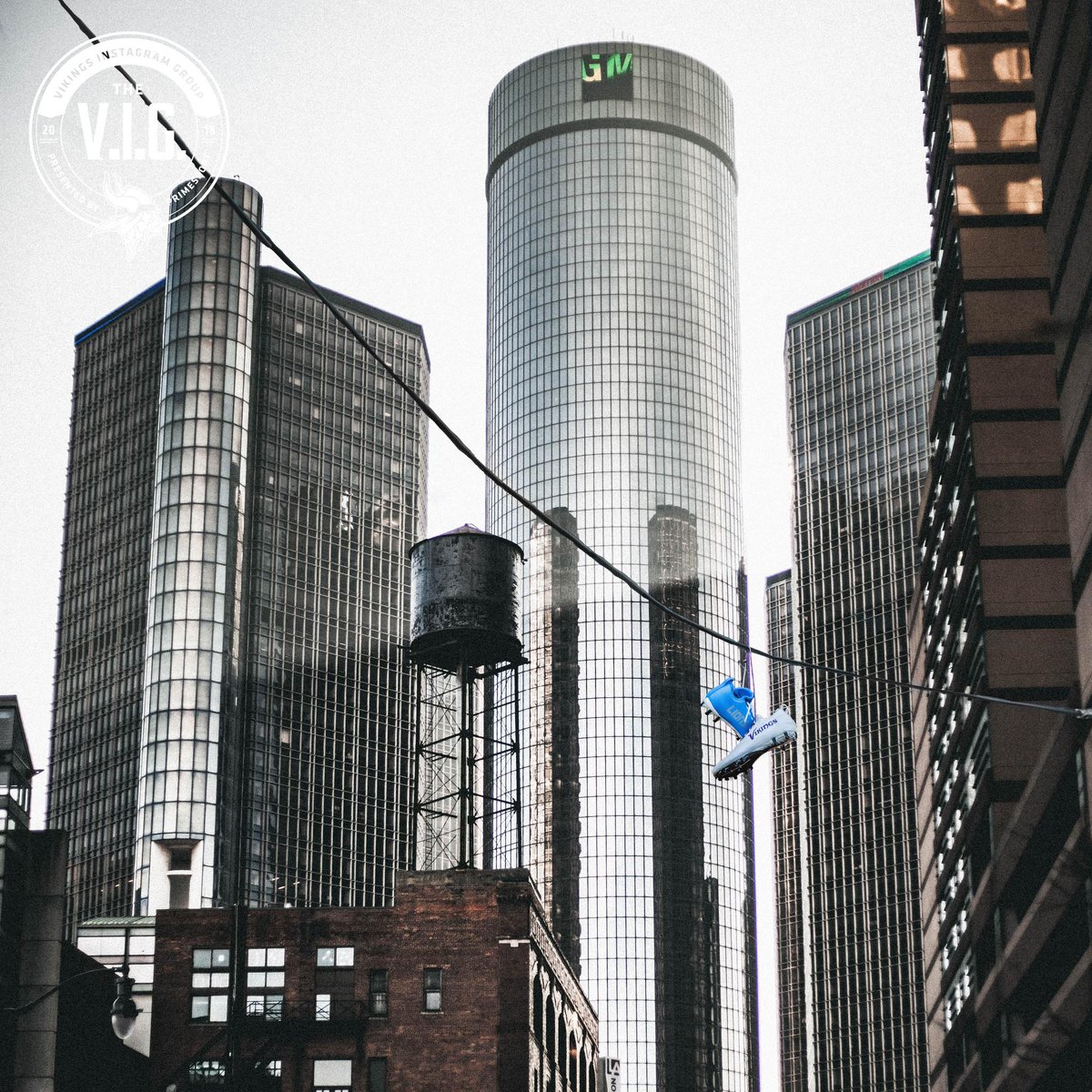 Motor city moments.  📷: mnvkn.gs/gDJHEr https://t.co/0j9MI4Wylw