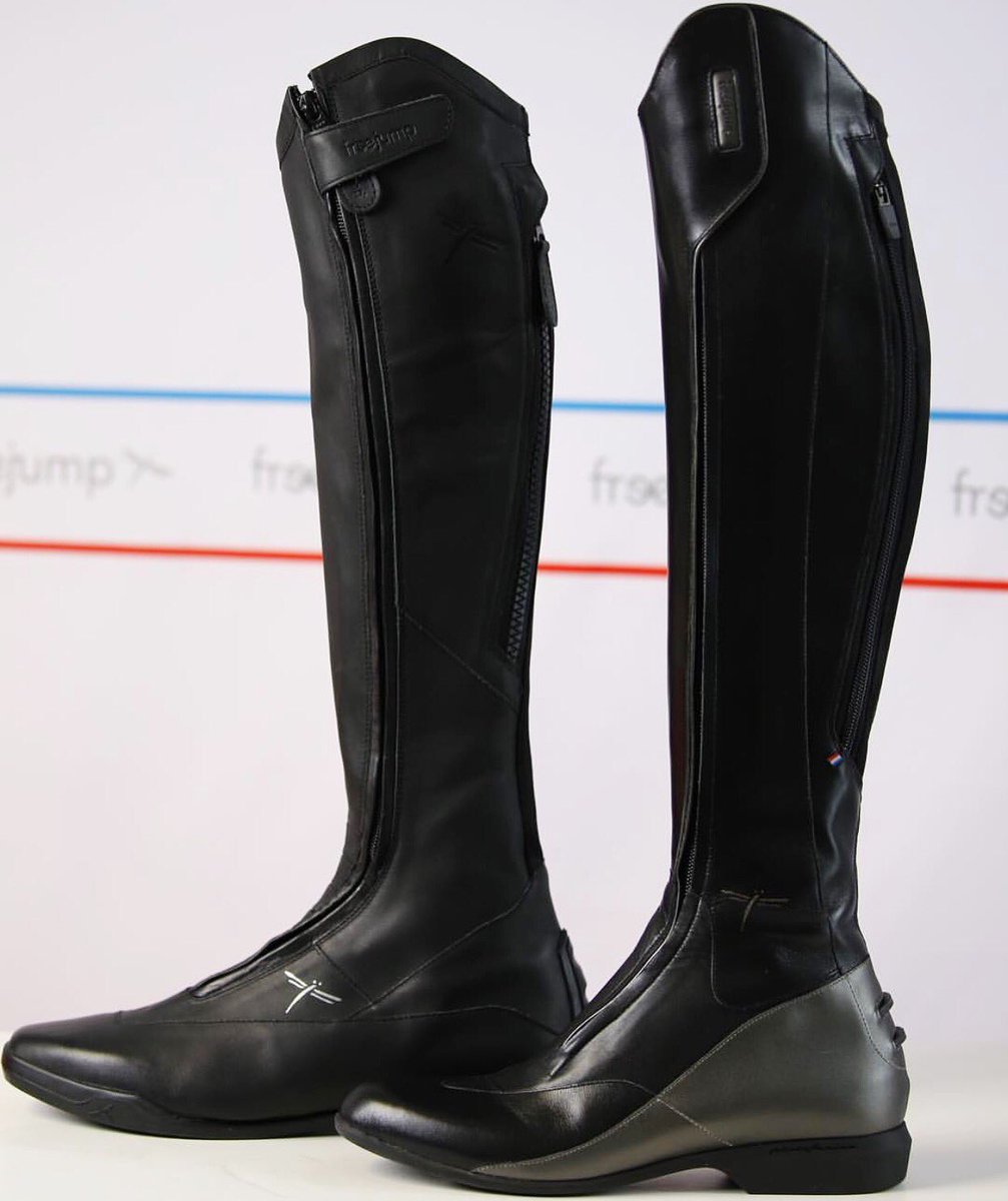 Just Equine tweet media