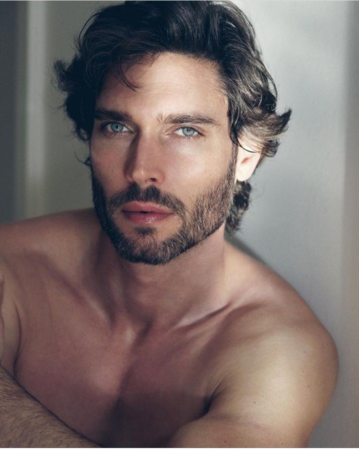 MachoTipo's tweet photo. Buenas tardes #tipoMacho @006Cachorro06 @Andres952208 @ChilangoJaibo @alberto265 @LOPEXXX69 @sexocaserogay https://t.co/wRR3A5bpQn