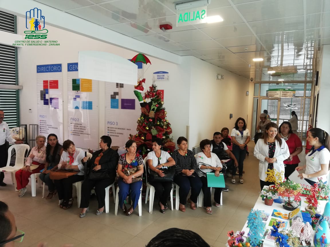 ArauzVice's tweet photo. Clausura de Talleres del Programa Nacional de Envejecimiento Activo CAAM Zaruma, Centro de Salud C Materno Infantil y Emergencias Zaruma #IESSZaruma #IESSNavidad https://t.co/xc2GzTEut8
