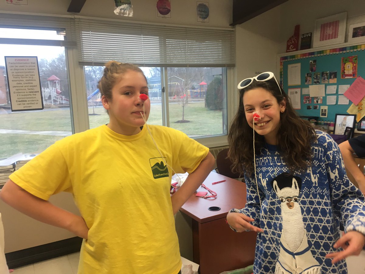 MrsMarvinELA's tweet photo. Second annual Reindeer Games was a success! A little minute-to-win-it, a little grammar, and a bit of logic puzzles to finish 2018 with a bang! @nwhuskies know how to have fun!! #engage112 https://t.co/TMjvqhPeiB