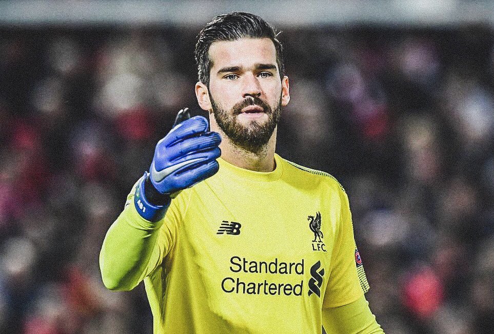 Sporf's tweet photo. 🇧🇷 @AlissonBecker for @LFC in the @PremierLeague:

🏟 18 Games
🥅 7 Goals Conceded
🧤 11 Clean Sheets

💪 Most clean sheets in the @PremierLeague this season.

🤯 Yet to concede more than one goal in a single league game.

👊 Solid as a rock. https://t.co/e7xaqNOtEh