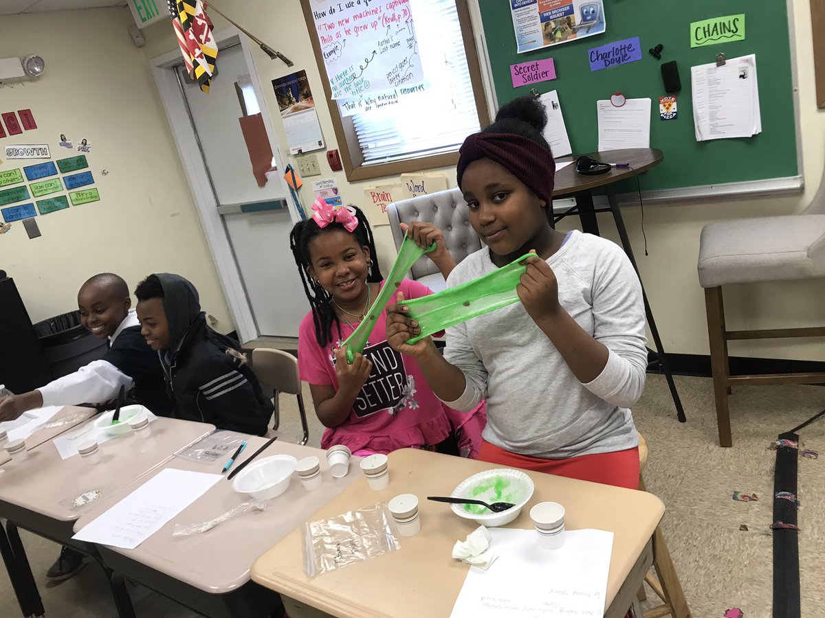 MsBreidenstein5's tweet image. My heart is happy... Despite the mess and stress, the kids had fun and were still learning! I overheard a 1st grader say, “Now that’s what you call science!”