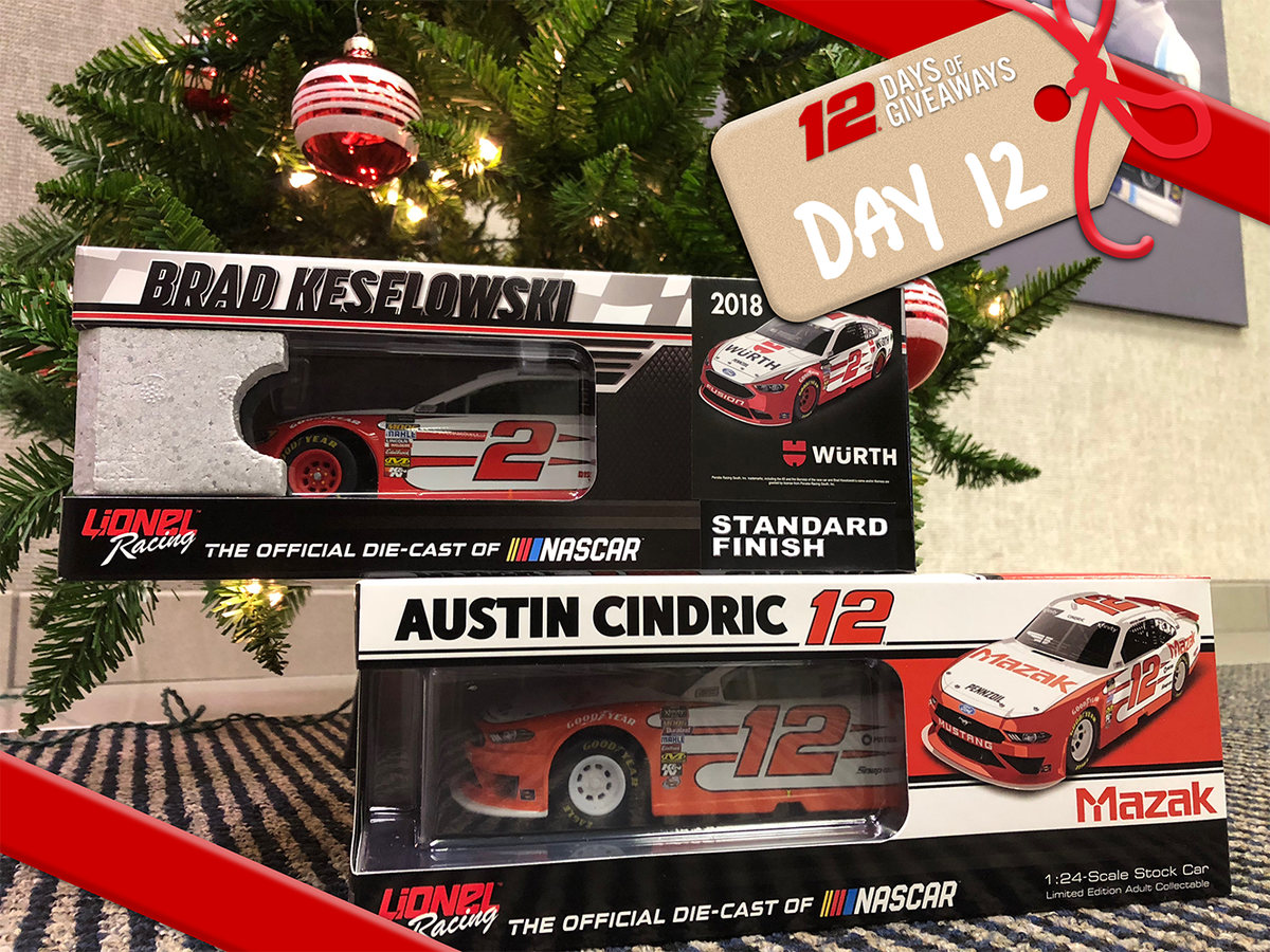 Team_Penske's tweet image. It's the last day of Team Penske's 12 Days of Giveaways! 🎁

Retweet and tag a friend for a chance to win these @keselowski AND @AustinCindric die-casts! 

Ends 12/24/18 at 11:59 p.m. ET. Rules: bit.ly/2PKiZgI