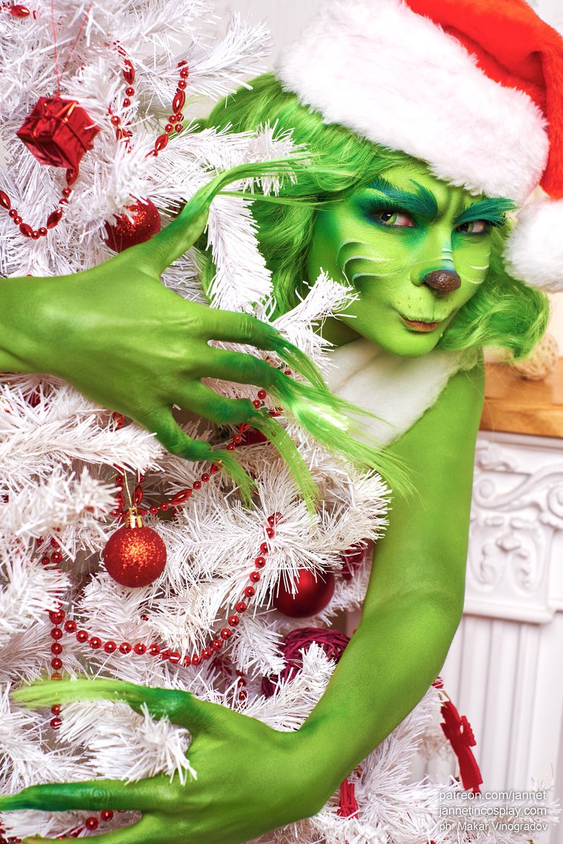 lady grinch