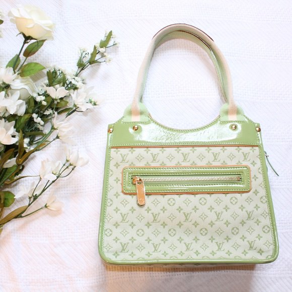 wardrobechanges's tweet image. So good I had to share! Check out all the items I'm loving on @Poshmarkapp from @lilfrillnthrill #poshmark #fashion #style #shopmycloset #louisvuitton #forever21 #worthington: bnc.lt/focc/ybLXKg5XpS