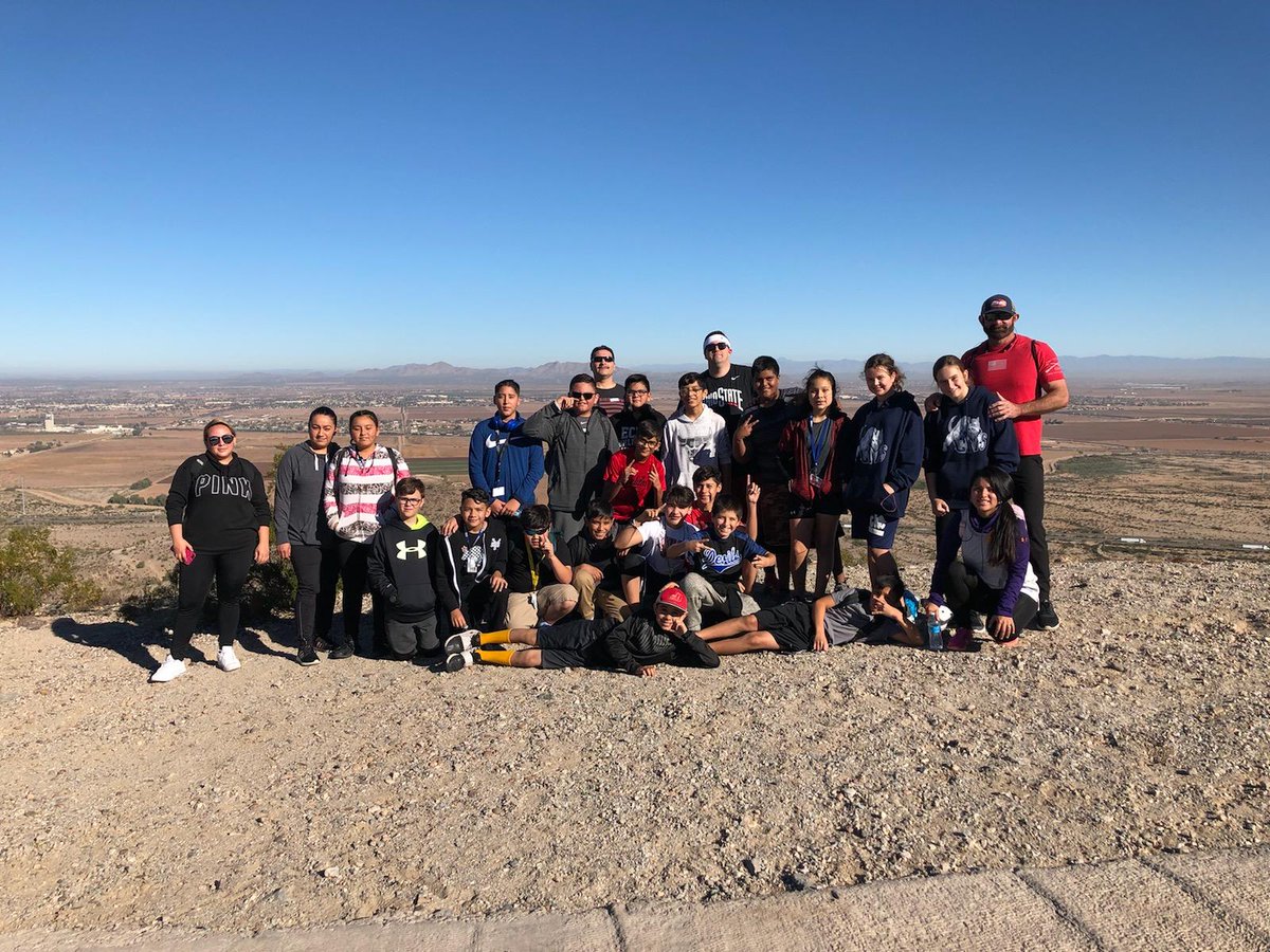 Mr. Phillips and his 6th Grade Personal Fitness Academic Lab class completed their semester studies with an interactive hiking retreat to CG Mountain. 💪⛰ #CactusCoyotes #CGESDfamily #MovementIsLearning #FunFitness #OutdoorClassroom