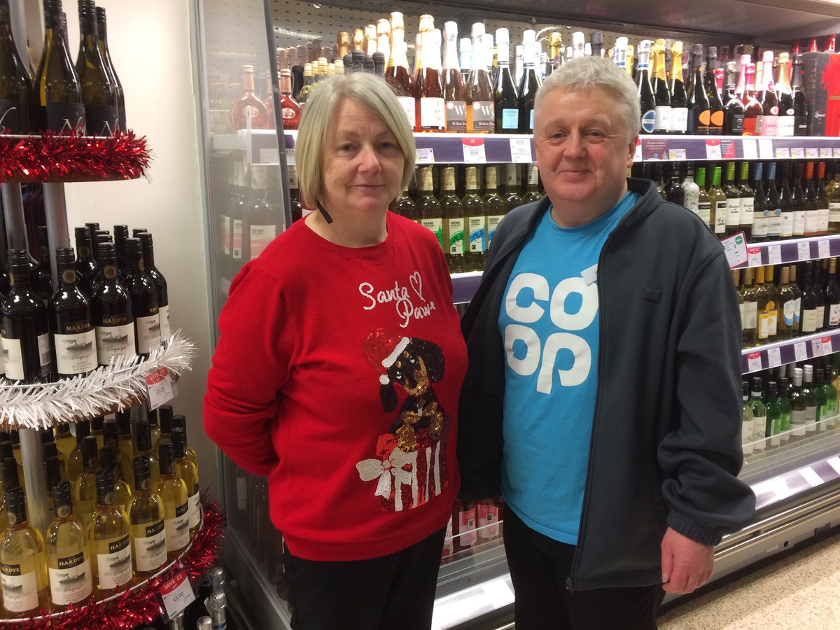 KenGreenshields's tweet photo. Great to spend some time helping colleagues in our Food store in Shotts today. Best wishes to them all for the busy festive season #beingcoop #thecoopway ⁦@coopShotts⁩ https://t.co/IwySAXu5xG