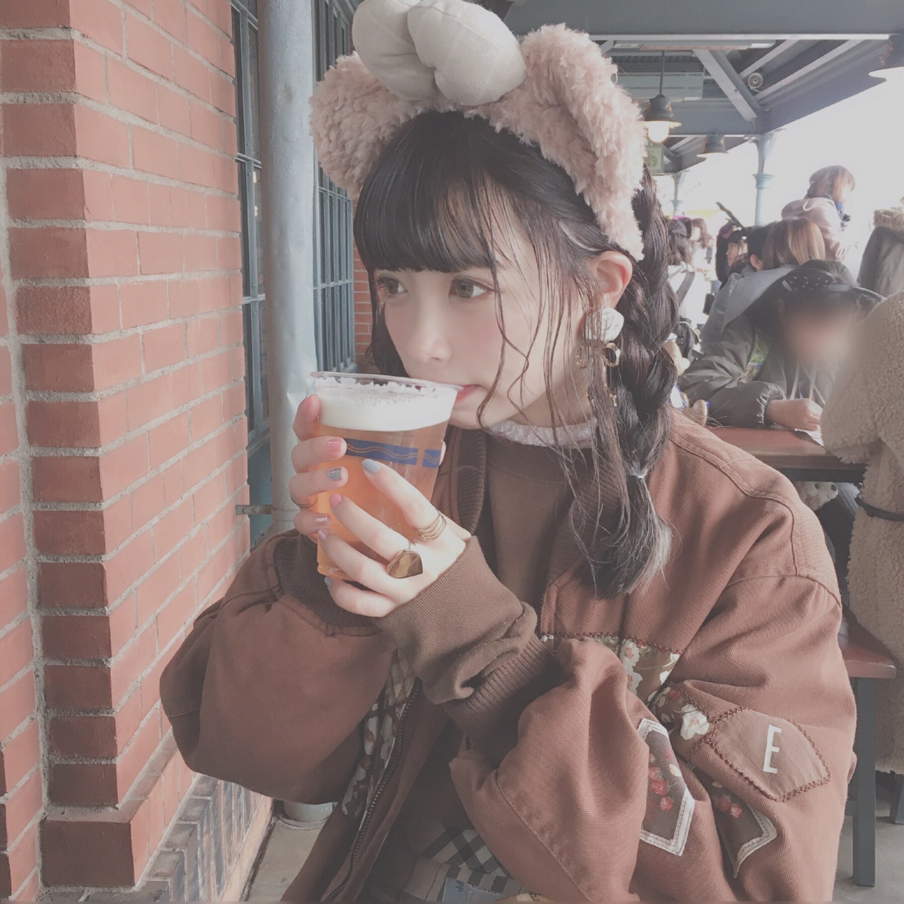 Rin この前 今年最後のディズニーに行ってきた 今回はシェリーメイのカチューシャにしてベージュとブラウン系でコーデした T Co X664pbkxav Twitter