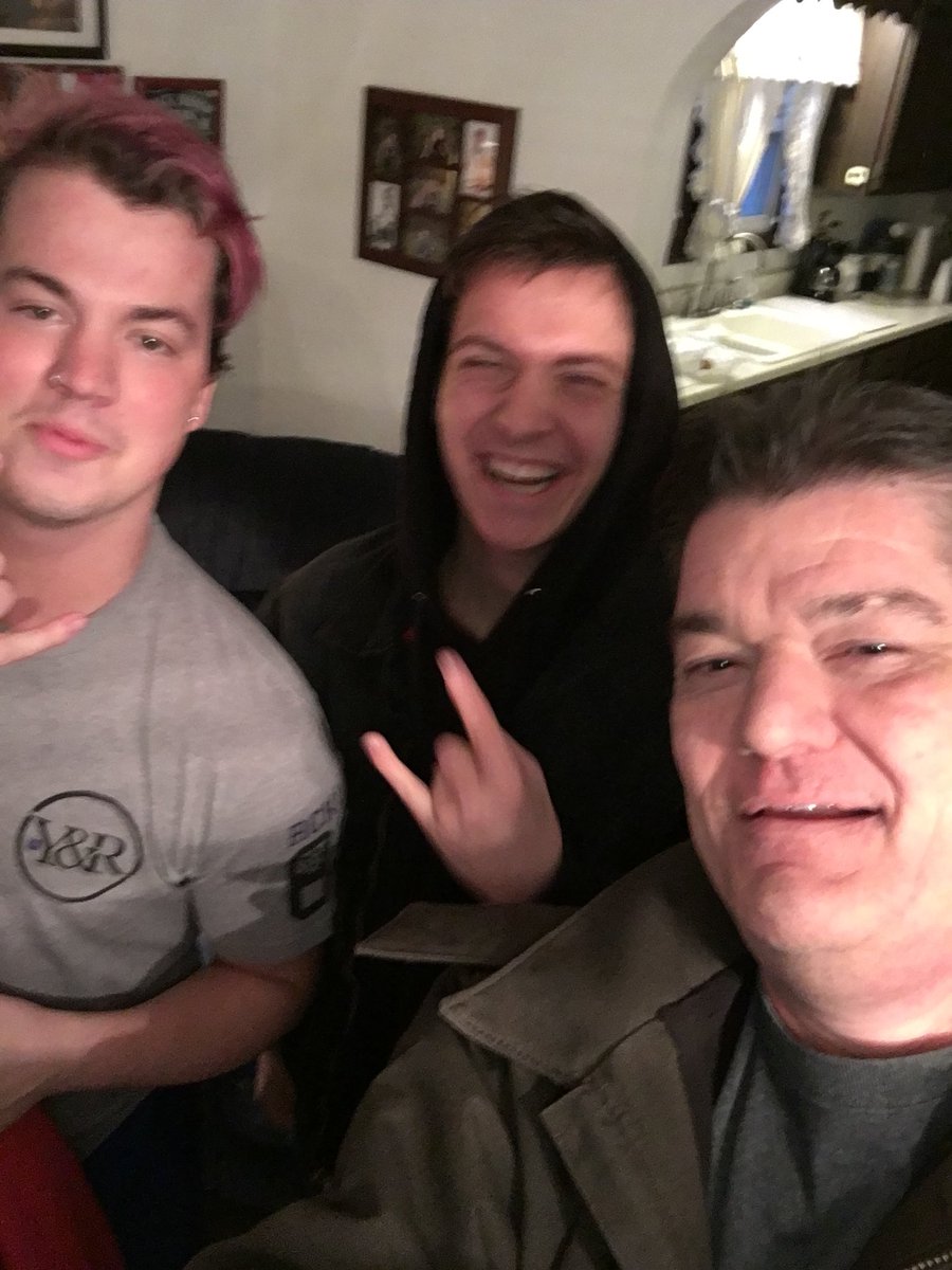 realkevcaniff's tweet photo. @ dj rupp @taylorcaniff https://t.co/59Y7HDEkwh