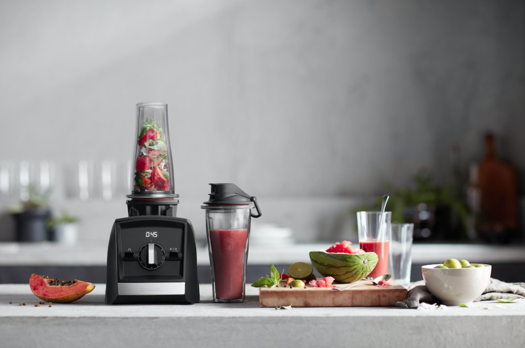 Make Christmas day cooking a breeze by creating dressings, sauces and cocktails in the NEW Ascent Series cups and bowls 🍹 Click the link to find out more.   

spr.ly/6012EyGnQ
