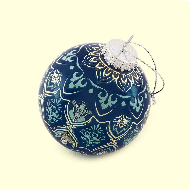 subliminal_art's tweet photo. Along with select @obeygiant signed offsets and prints from #JayHowell and #MelKadel, we'll have the EARTH CRISIS Globe Ornament available at our Holiday Sale this Saturday, December 22nd at @subliminal_art. Visit us on IG: @subliminalprojects for more info. https://t.co/uMIS0cw2cf