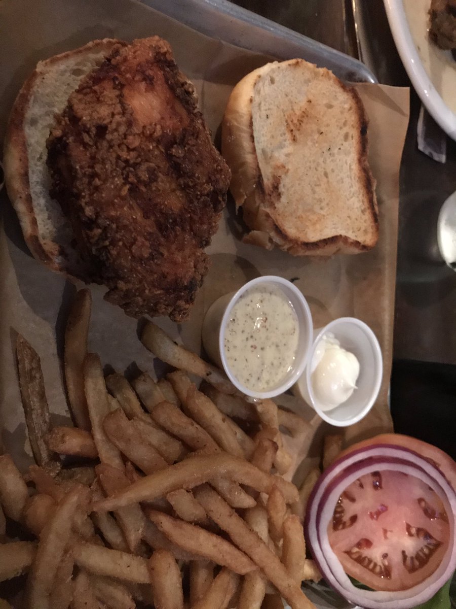 bakingmom14's tweet image. Dinner #hellzyeah