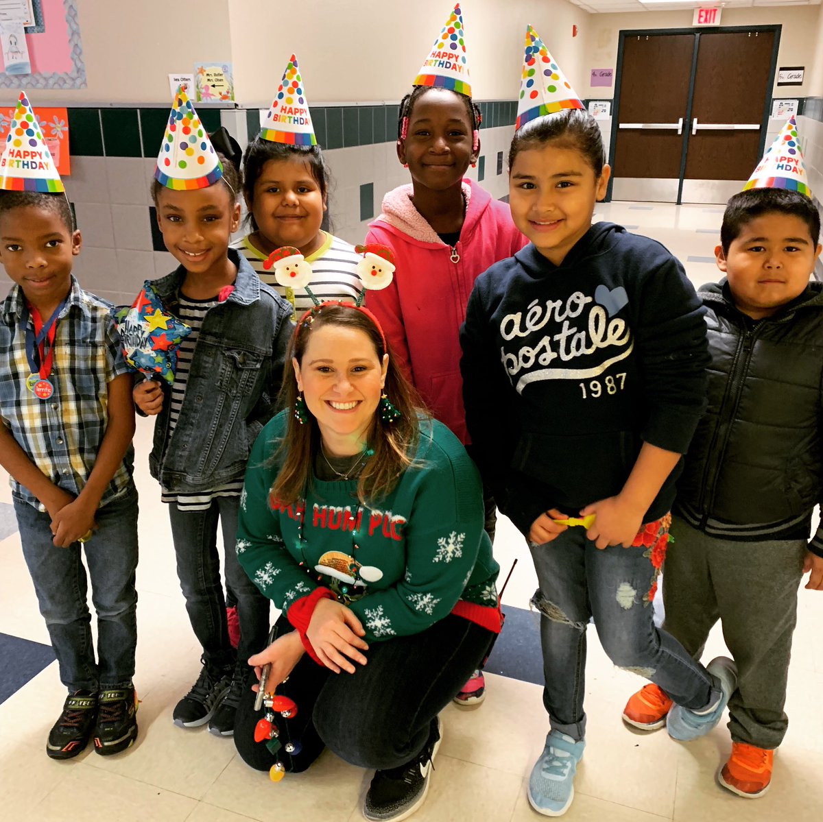 Nicole Whiteside (@whitesidenicole) on Twitter photo Thank you <a href="/TES2nd/">TES 2nd Grade</a> for my βHappy Birthdayβ song and confetti. #TESourhouse makes moments for everyone all the time! Thank you <a href="/TES2nd/">TES 2nd Grade</a> for my βHappy Birthdayβ song and confetti. #TESourhouse makes moments for everyone all the time!
