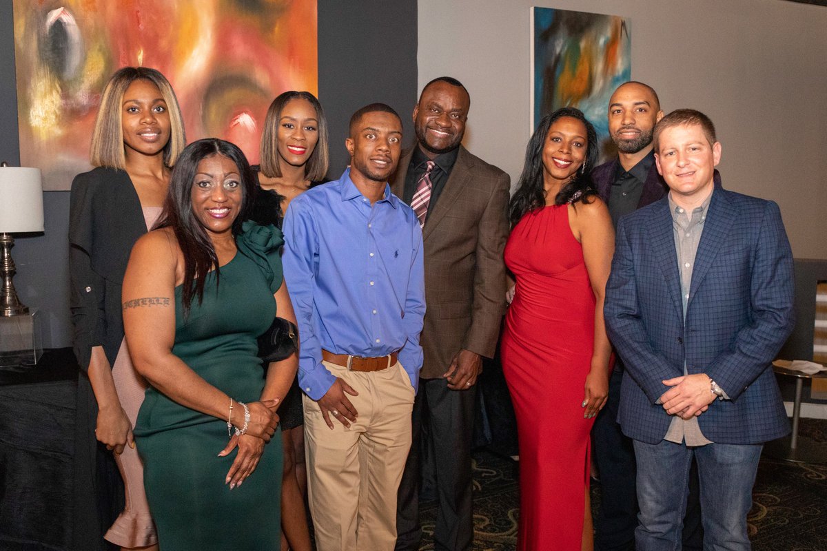 Now, once upon a time at a Christmas Party......#TeamFreddie #TeamATLMgmt#Tugglenation #allwedoiswin @FrancesGHampton <a href="/tedra_haynes/">Tedra Haynes</a> <a href="/anthonyetuggle/">Anthony E. Tuggle</a> @Conyers2Atlanta <a href="/davisfred2/">Freddie Davis</a> <a href="/SavvyyShe/">Sheila Bonds</a> <a href="/KiarraReid_/">Kiarra</a>