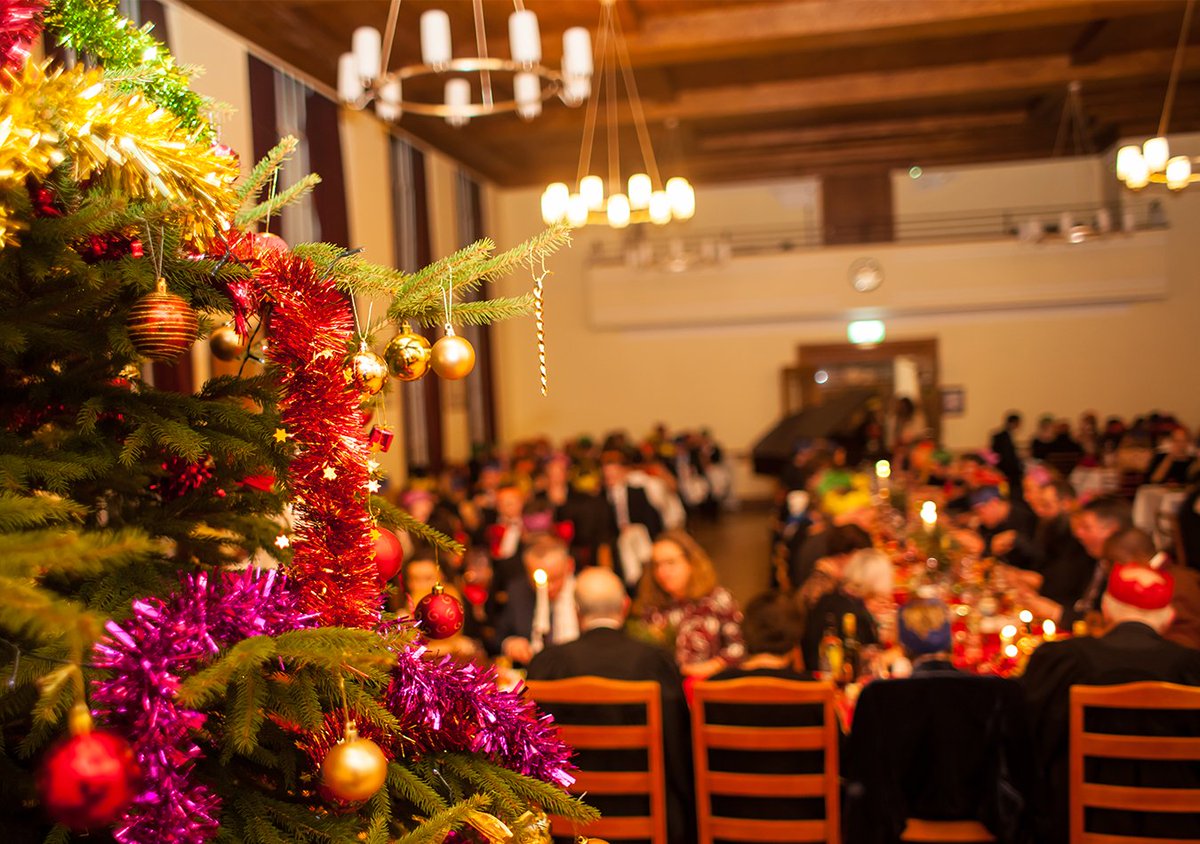 Wishing all of our staff, students, alumni and friends a very Merry Christmas and Happy New Year. Congratulations on your many achievements in 2018. Remember to let us know what you're up to next year: development@regents.ox.ac.uk.