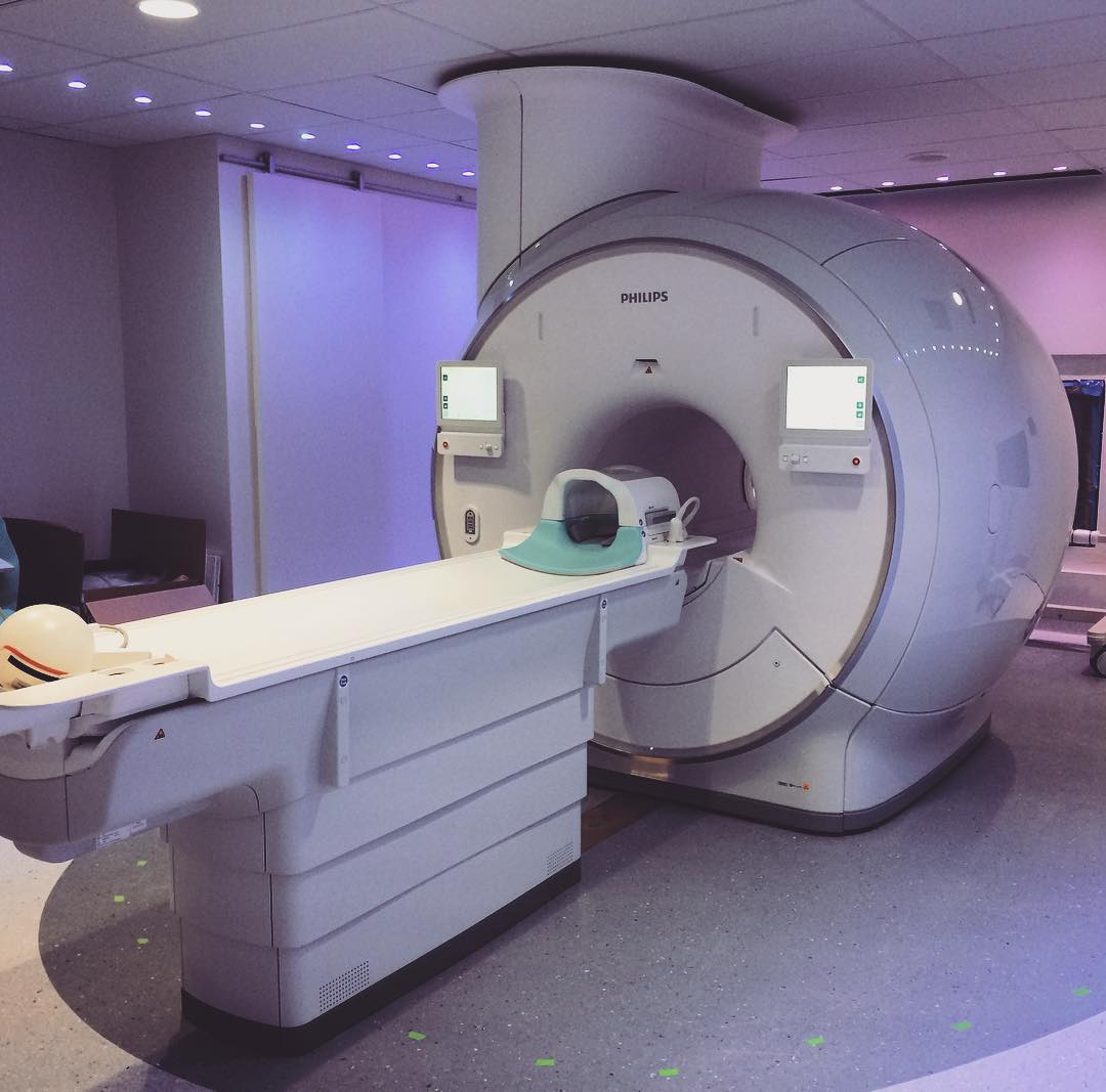 rauscherMRI's tweet image. The new @PhilipsHealth Elition at the UBC MRI Research Centre.