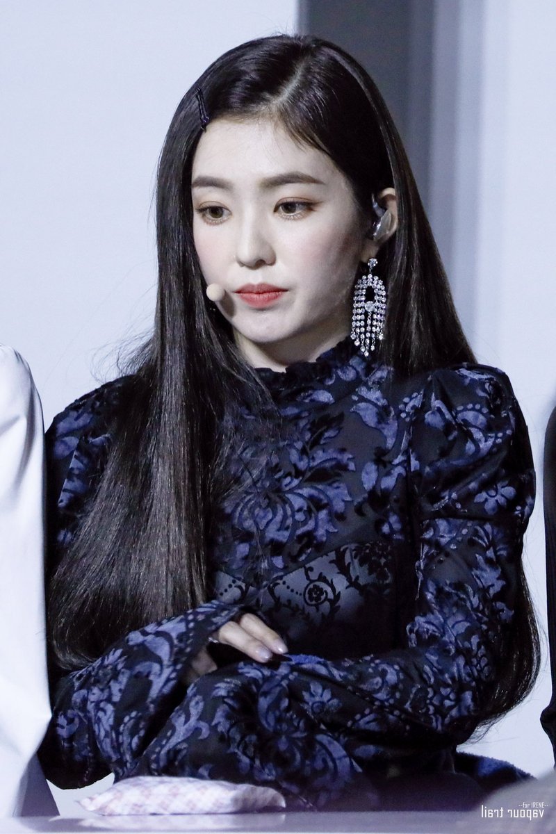 corochan  ヨンア着用 IRENE 美品トップス Irene — 240627 Red Velvet Irene - 'Cosmic' at M Countdown HQ