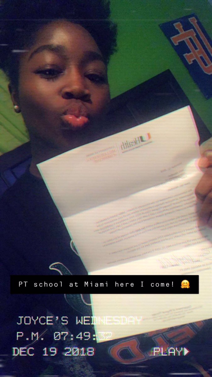 joyceeabi's tweet photo. Finally know where I’m going to PT school! 😭🙌🏿💚🧡💚🧡 https://t.co/c6B8Sssswp