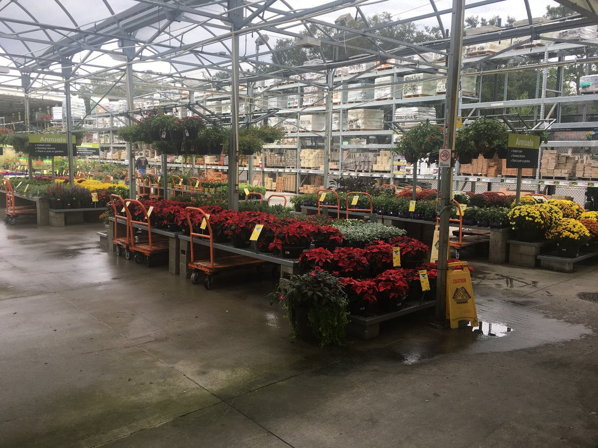 Busy day today in Orange Park Home Depot , #homedepot #hd0275 #letsdothis #mkt14 @PBFmedia <a href="/bjryan3/">bj ryan</a>