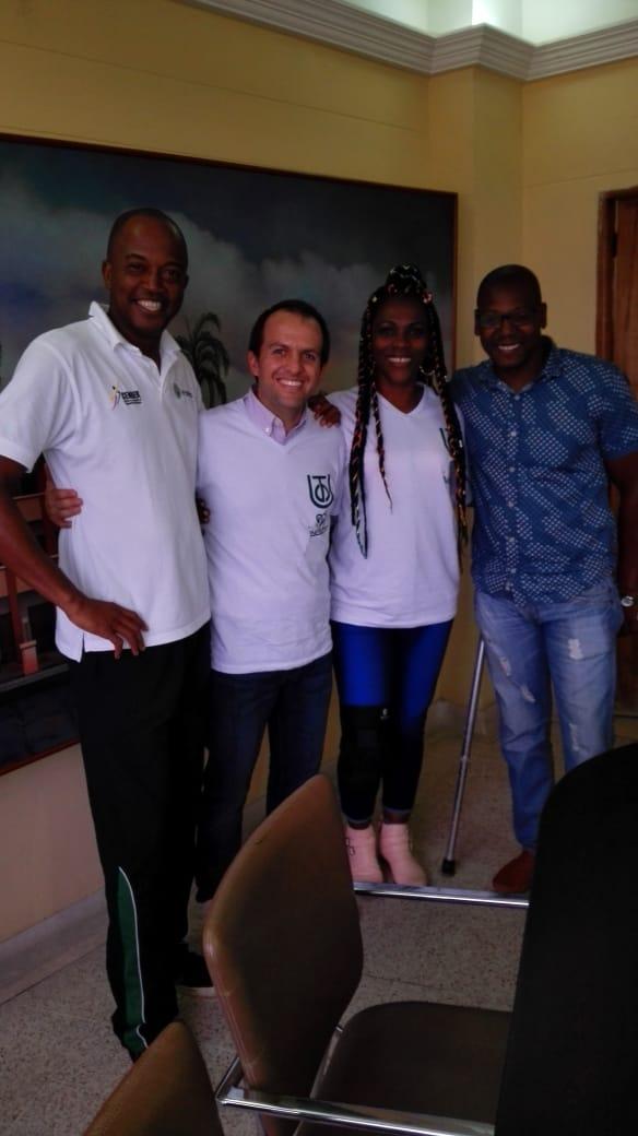 Robert54079304's tweet photo. Seguimos aportando a la consolidación y puesta en marcha a los procesos deportivos en nuestro departamento.
#ComitéCívico
#Coldeportes
#Indecho
#LigasDeportivas
#Utch https://t.co/vSlLhXQmzh