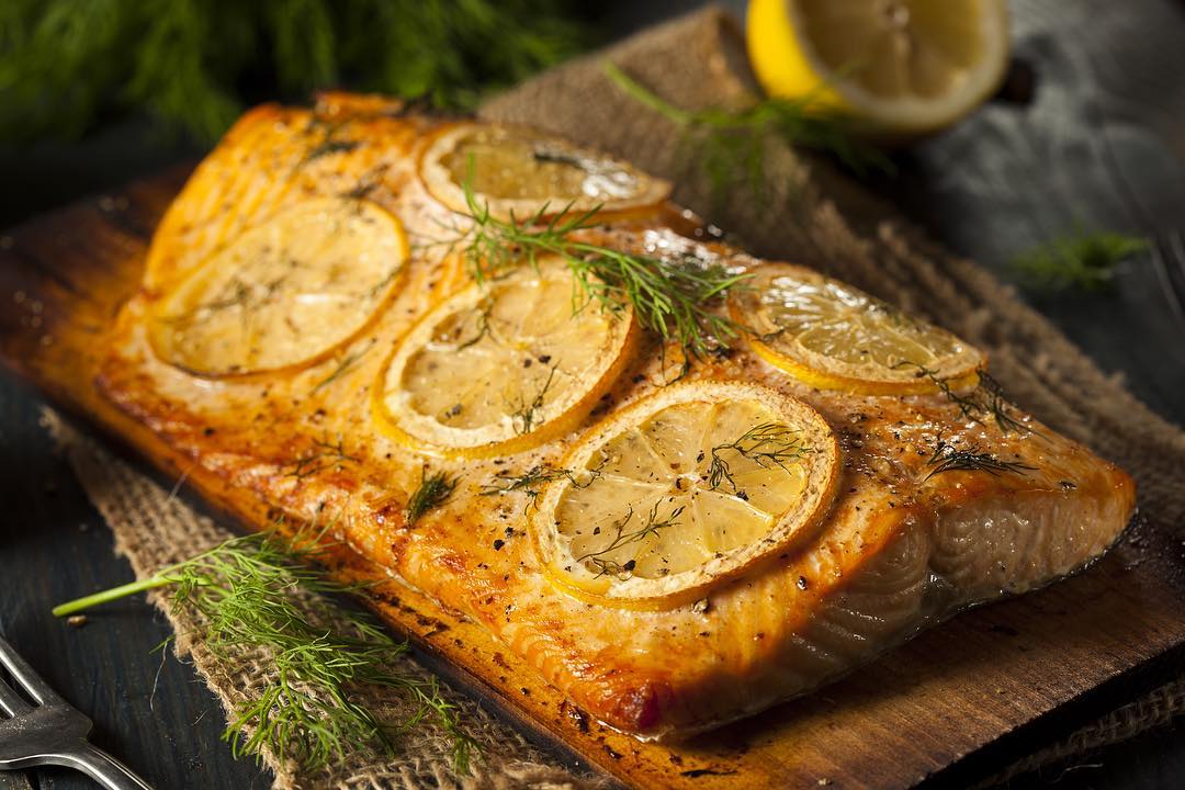 permasteelinc's tweet photo. Who doesn't love a nicely grilled salmon dinner? First, season it with some salt, pepper, garlic powder and a few slices of lemon for a hint of citrus. Then, pop it skin side down on a #permasteel grill for 8 minutes over 500 degree heat. And the last step, just enjoy it!#grill https://t.co/jkkxJ09eGI
