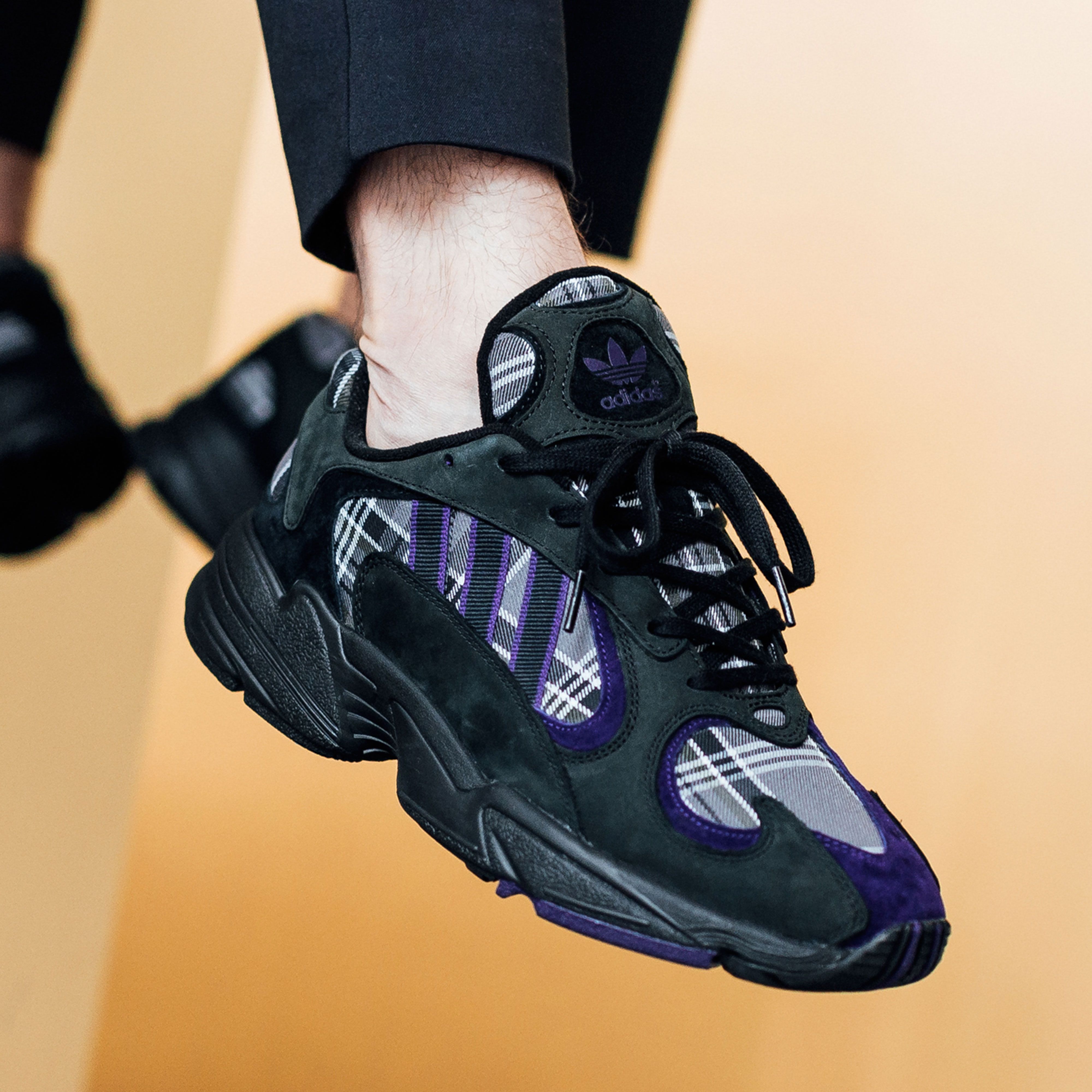 Titolo on Twitter: now ✨ Adidas Yung-1 "Plaid" shop here ➡️ https://t.co/m9SEkMstBM shop here ➡️ https://t.co/6kZb0WkxDV sizerun : uk 6.5 (40) - uk 10.5 (45 style code 🔎 EF3965 &amp;