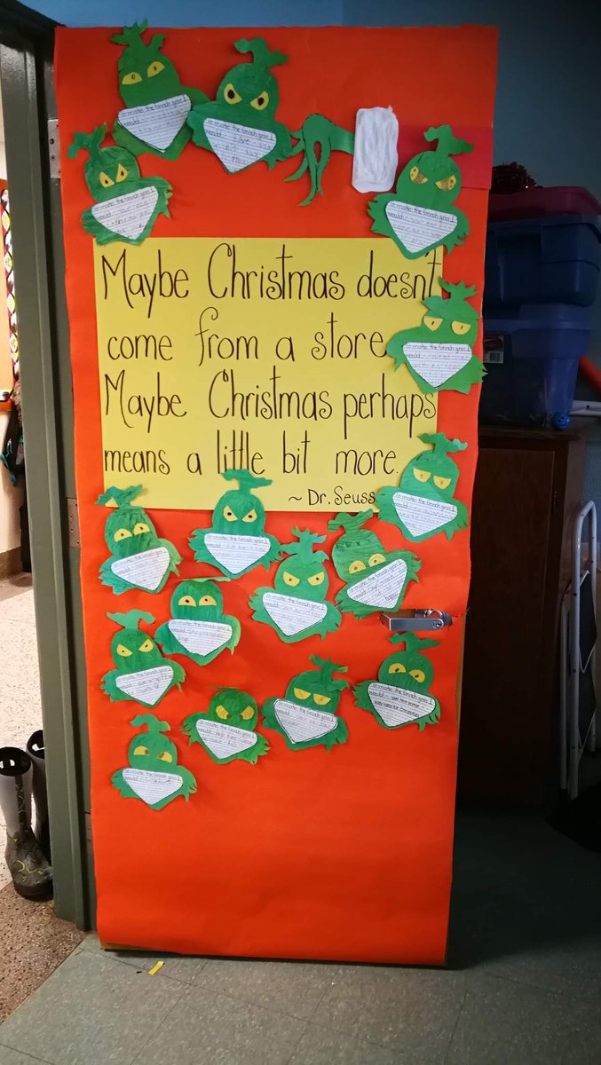 StAnnTBCDSB's tweet photo. The Skyhawks did an amazing job decorating the classroom doors with the Christmas theme. https://t.co/RDck51Eb9u