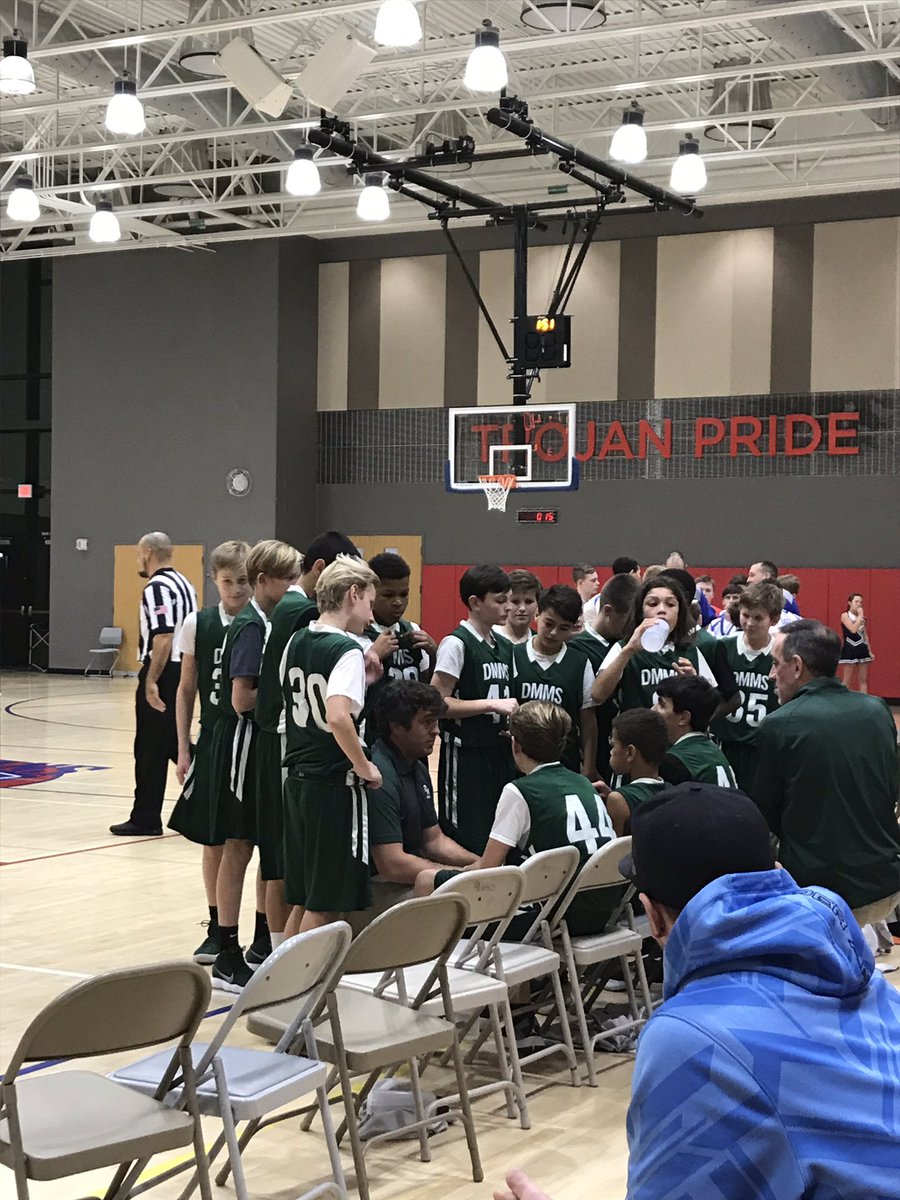 Super proud of these seventh graders! They came from behind to win by 3 in the last few minutes of the game! #grit <a href="/DMMS_Athletics/">DMMS Athletics</a> <a href="/MrsWheelingDMMS/">Alicia Wheeling</a> <a href="/matt_roarkm/">Matt Roark</a>
