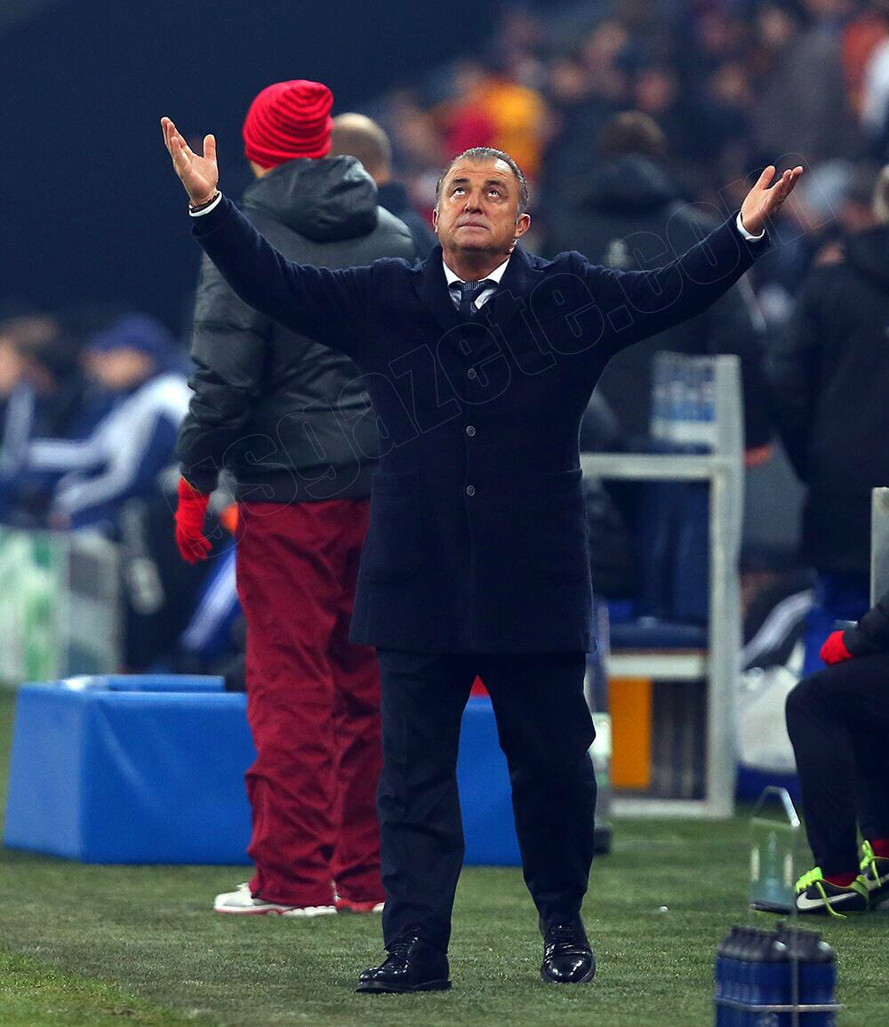 Ben Fenerbahçeyi bırakmadım bırakmam..

-Ersun Yanal