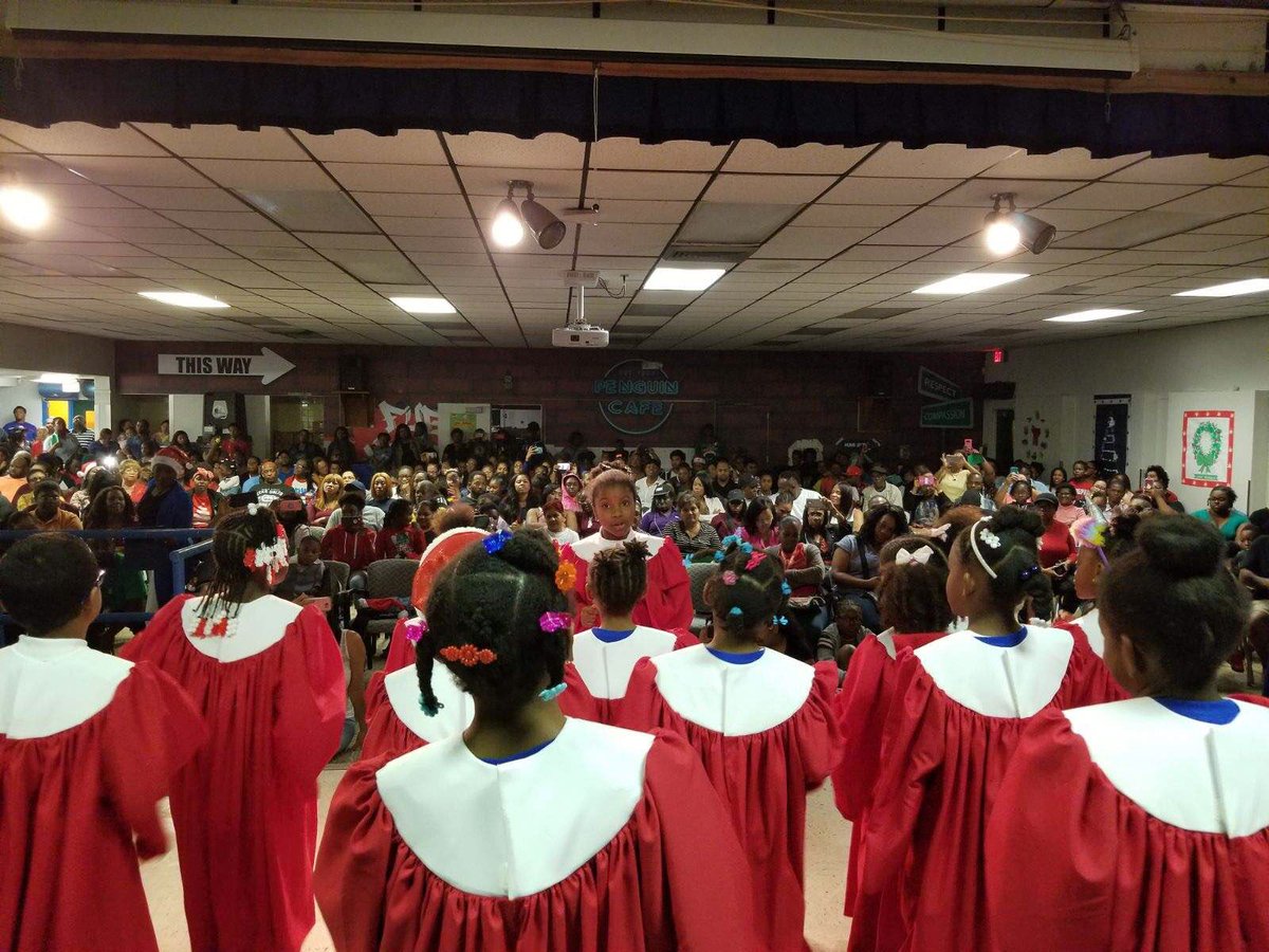 @Annabel_C_Perry Holiday show starting off strong with our Singimg Penguins. Full house and excited to kick off the upcoming winter break with our staff, students, and families.