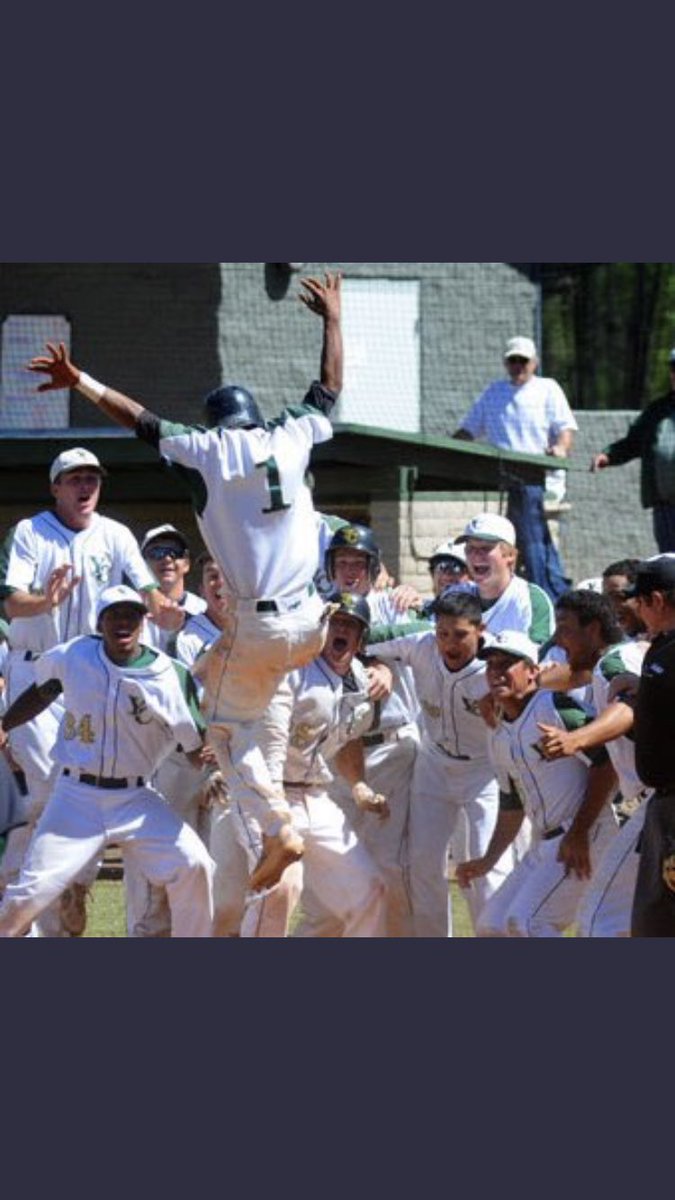 Ethan_sndgrass's tweet photo. I am very excited to announce my commitment to Yavapai College to continue my baseball and academic career! I want to take the time to thank my family, friends, and coaches for everything they’ve done to help me along the way!
@YavapaiBaseball https://t.co/gAMIuceFhw