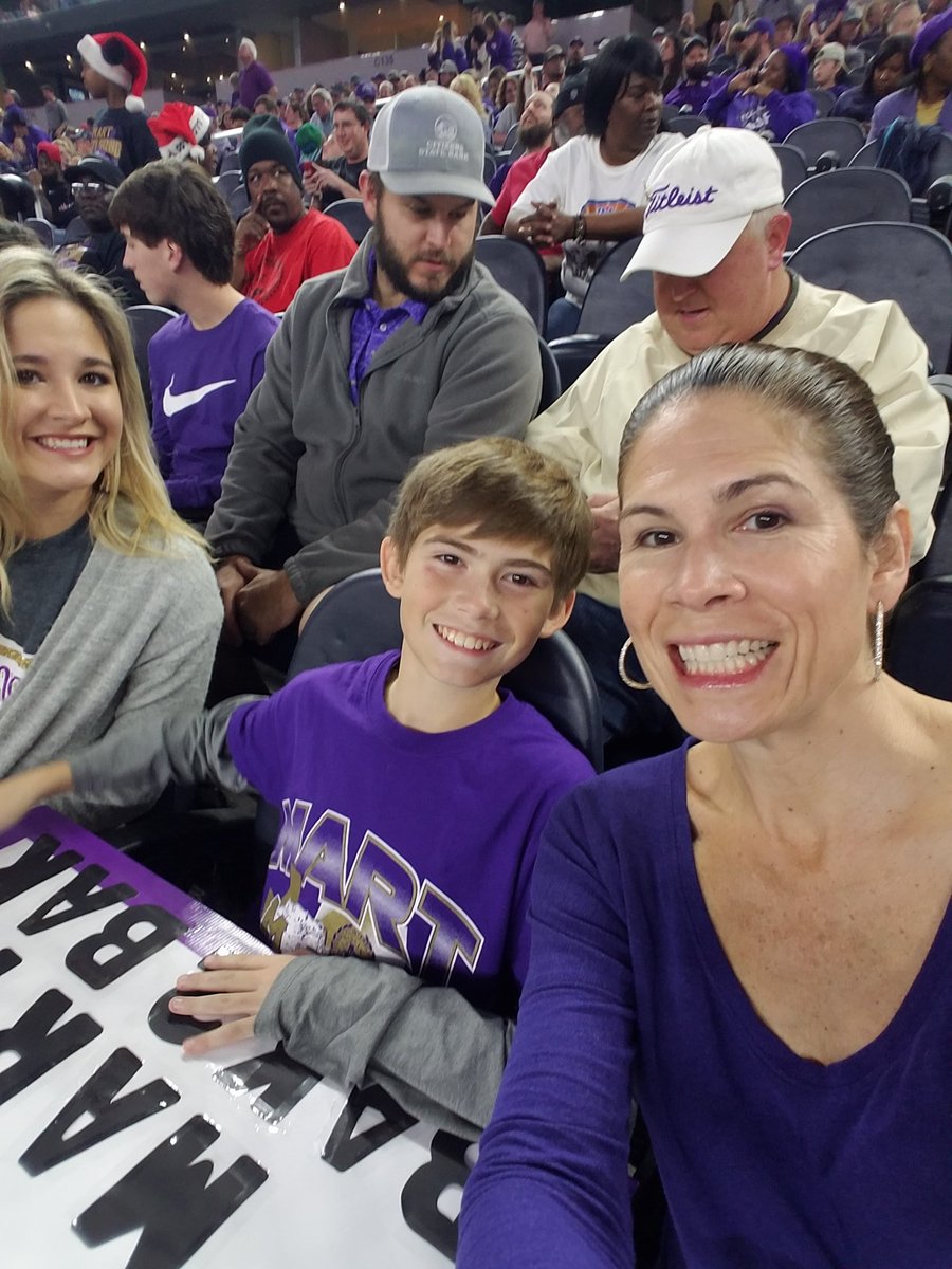 vnothnagel's tweet photo. #UILState https://t.co/BavAPbkjeO