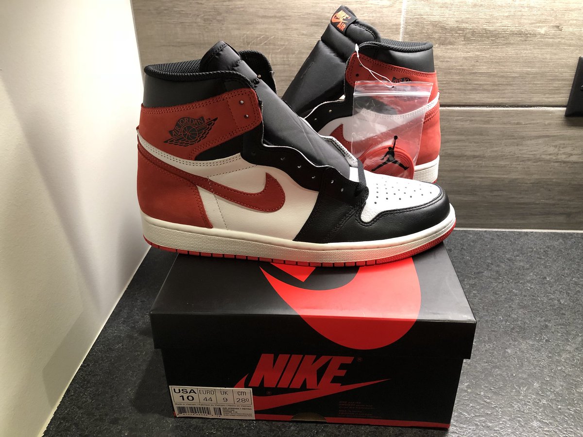 should i go half a size up for jordan 1