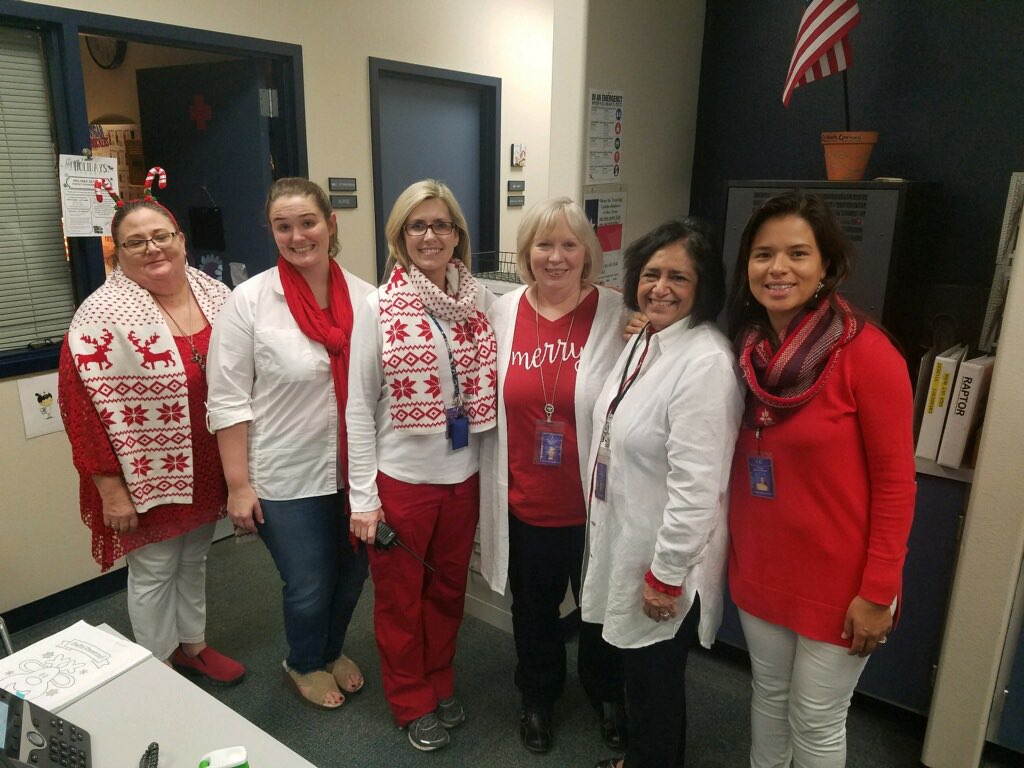 MargaretMalzer's tweet photo. SLE Office and Leadership team enjoyed our Holiday Shenanigans today in our red and white. @SLExDstars #SLEbREAL @caitlinLelam @PattiWa03239151 @iamsjcole https://t.co/4b24PljrSV