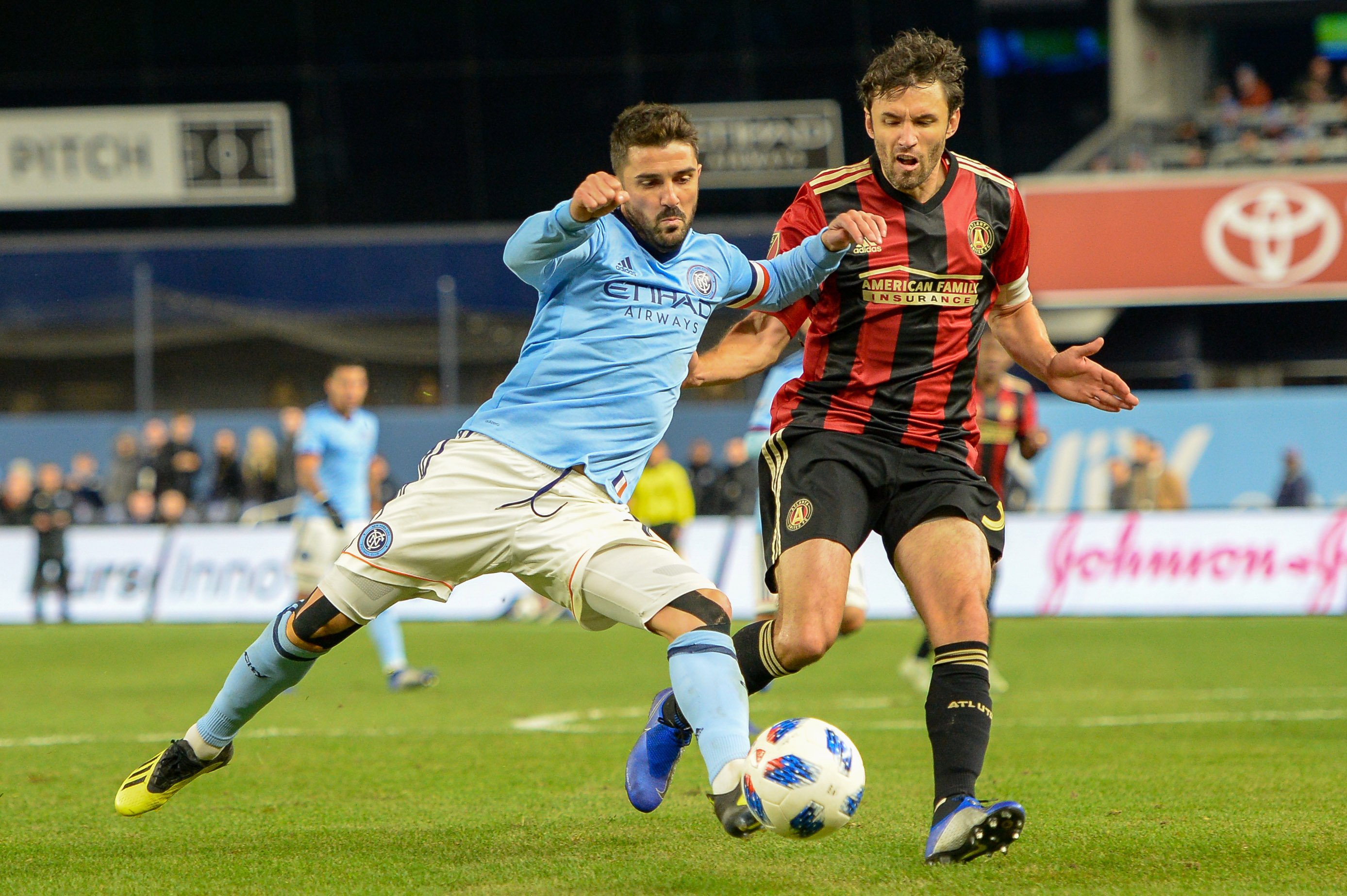 スポーツナビ サッカー編集部 18 Jリーグ移籍 ダビド ビジャ Nyシティ 神戸 佐藤寿人 名古屋 千葉 山口蛍 C大阪 神戸 杉本健勇 C大阪 浦和 山村和也 C大阪 川崎f ハーフナー マイク 仙台 神戸 バンコク U